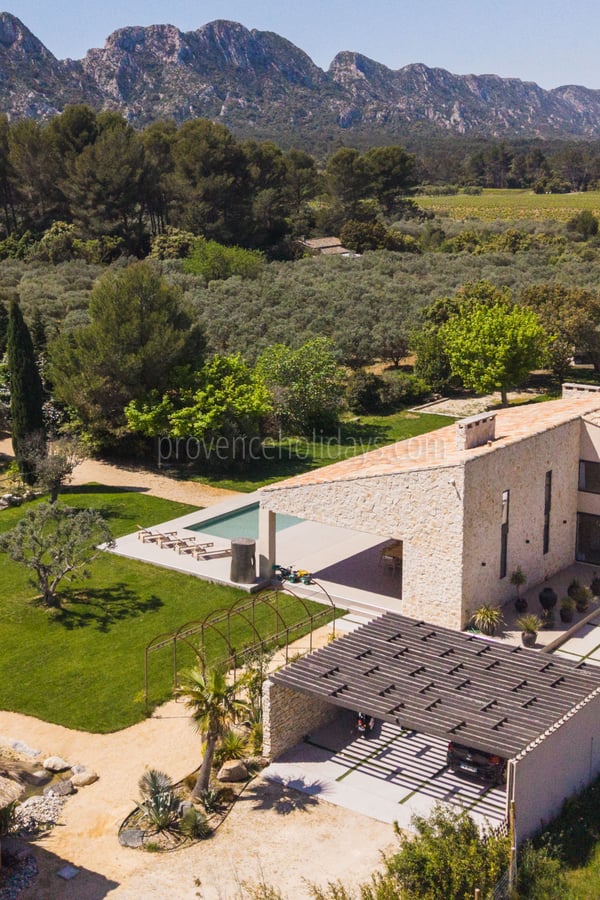 -2 - Les Jardins Blancs: Villa: Exterior