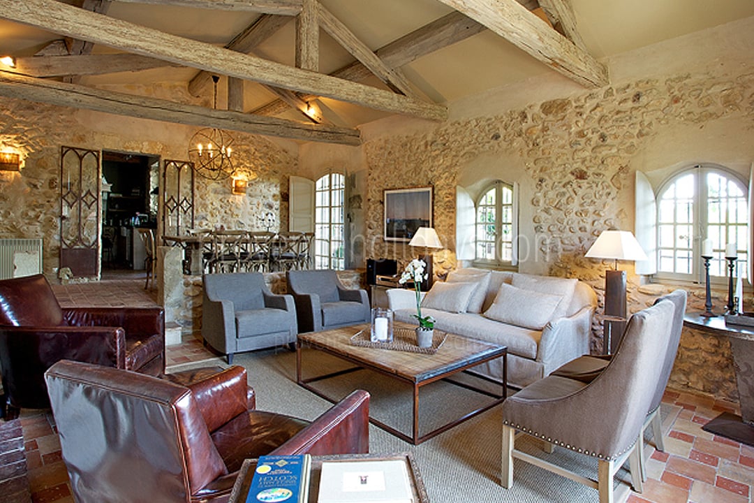 16 - Mas Cigales: Villa: Interior