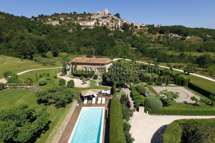 4 - Chez Emile: Villa: Exterior