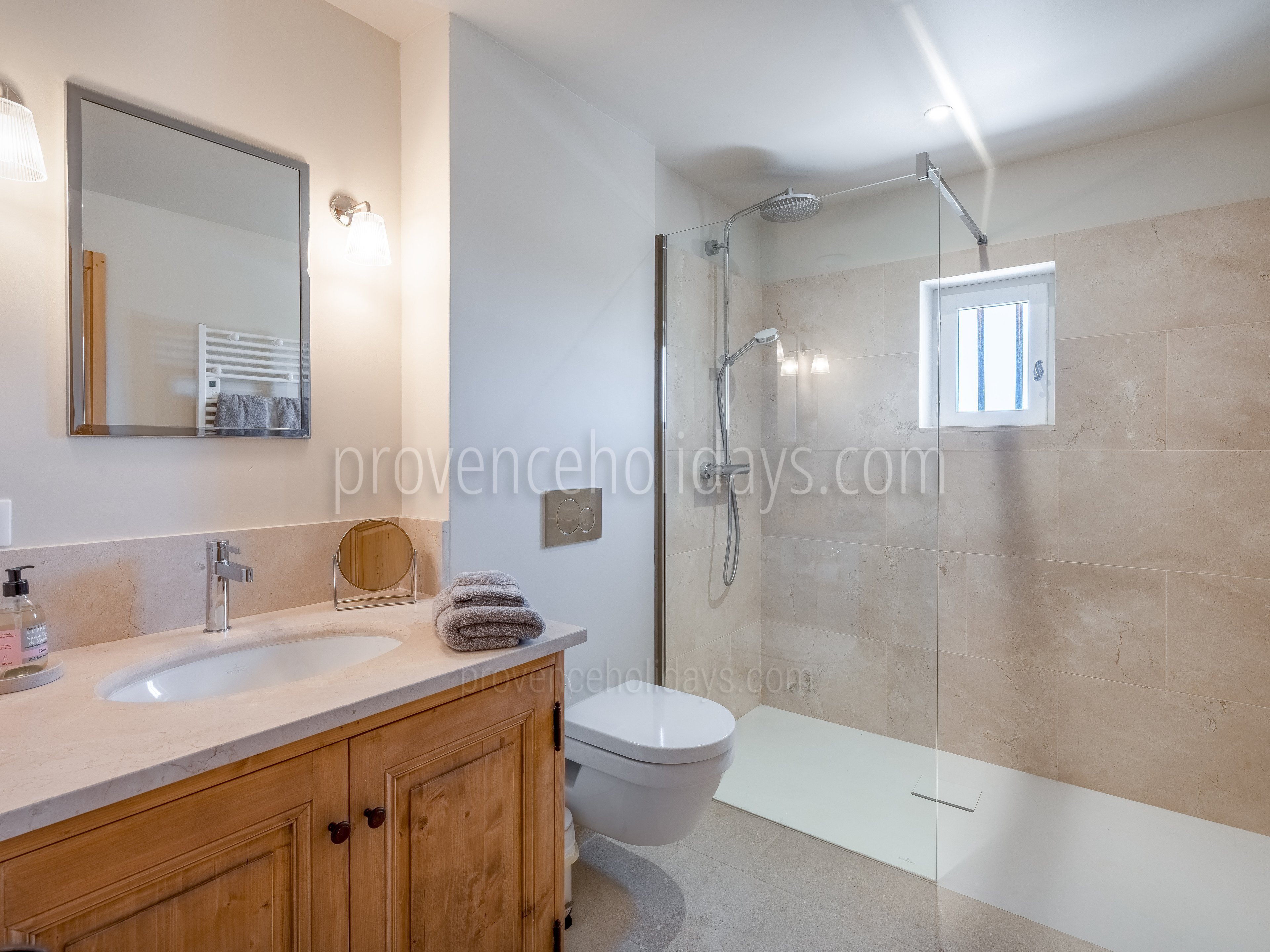 49 - Mas de Charline: Villa: Bathroom