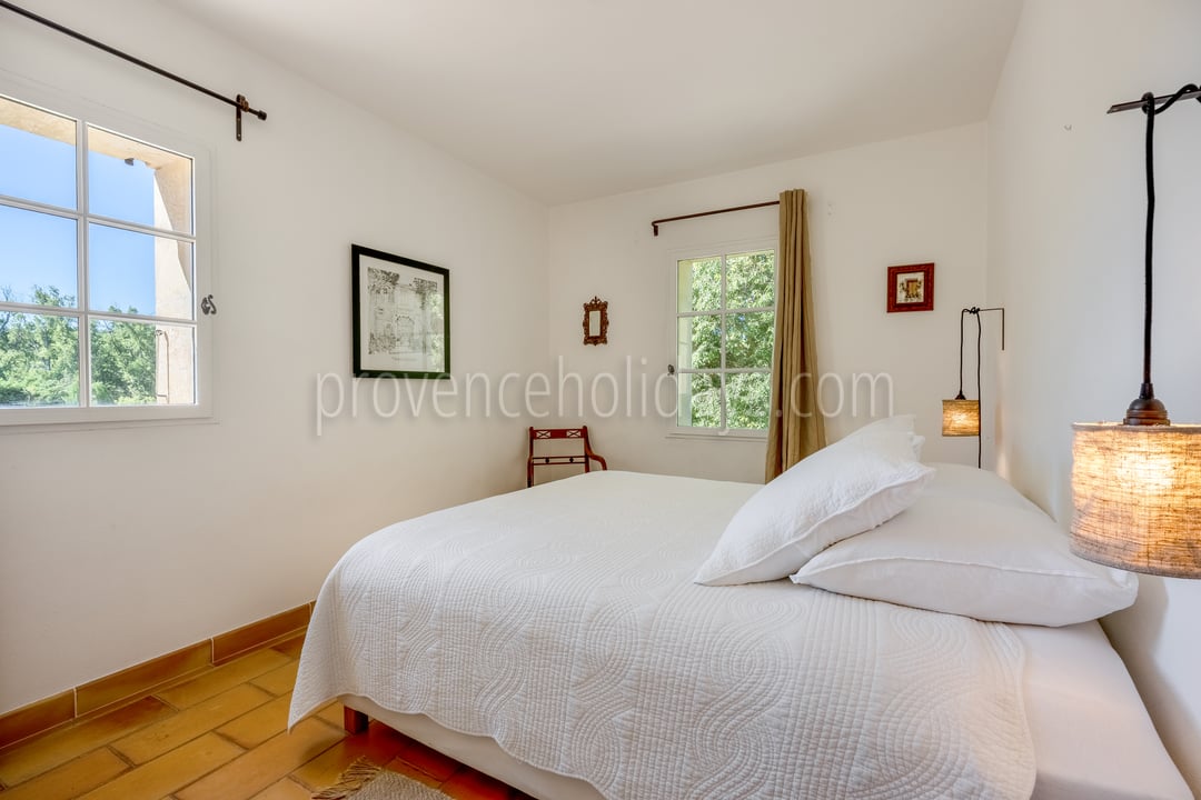 32 - L’Aube Provençale: Villa: Bedroom