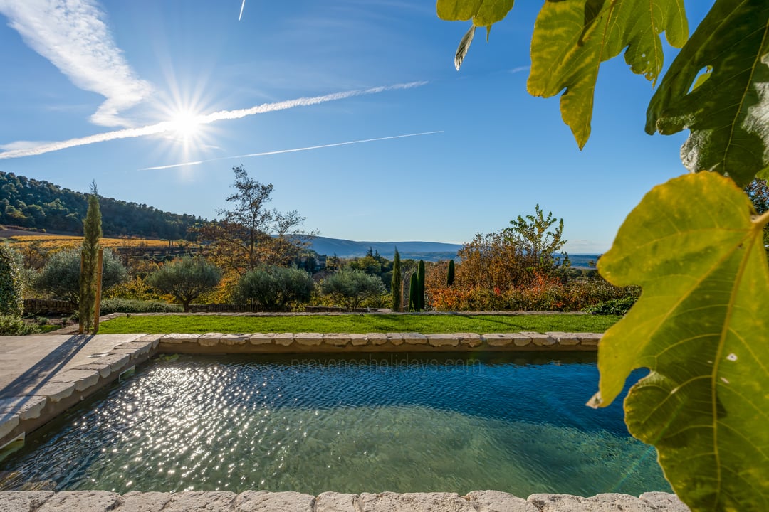 27 - 18e-eeuwse Bastide met uitzicht op de Luberon te koop - Bonnieux: Villa: Exterior