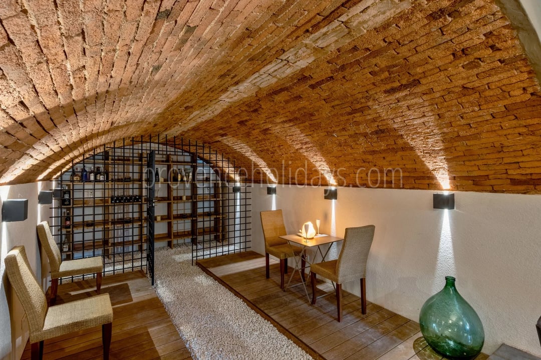 15 - Stone estate in La Garde-Freinet: Villa: Interior