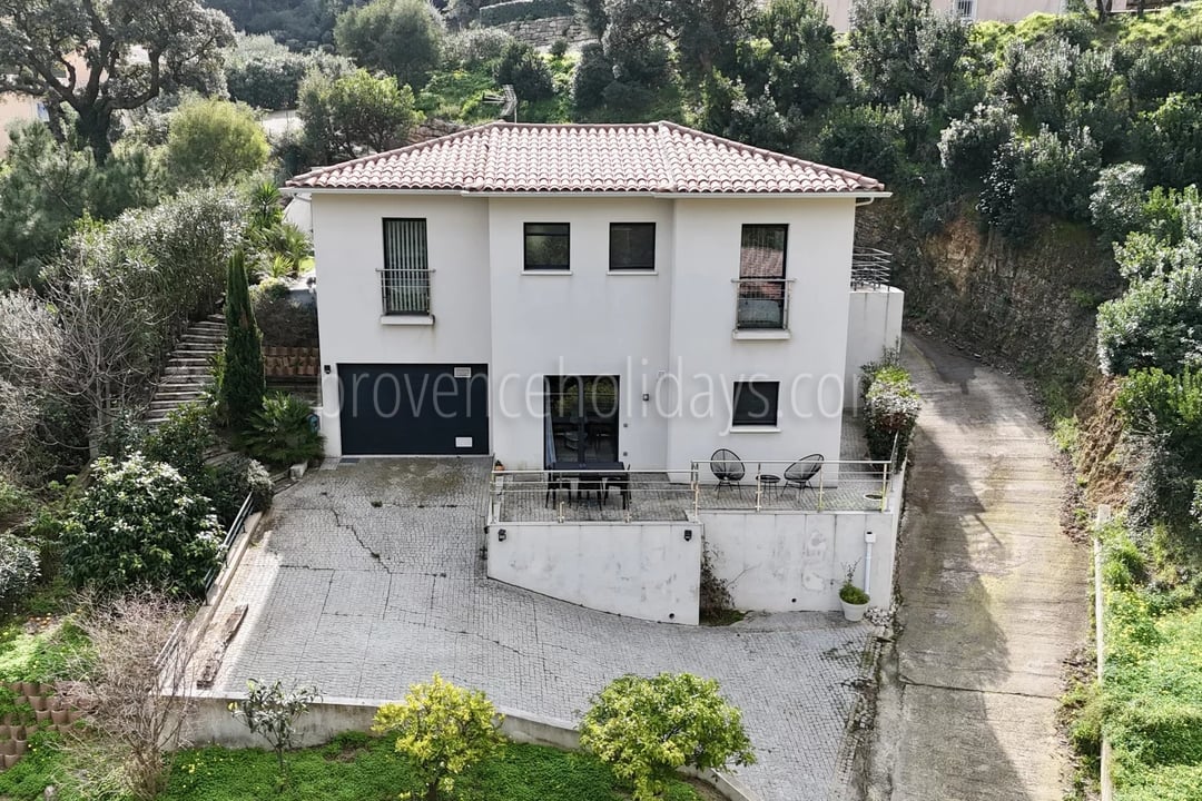 17 - Villa met zelfstandige ruimte in Cavalaire-sur-Mer: Villa: Exterior