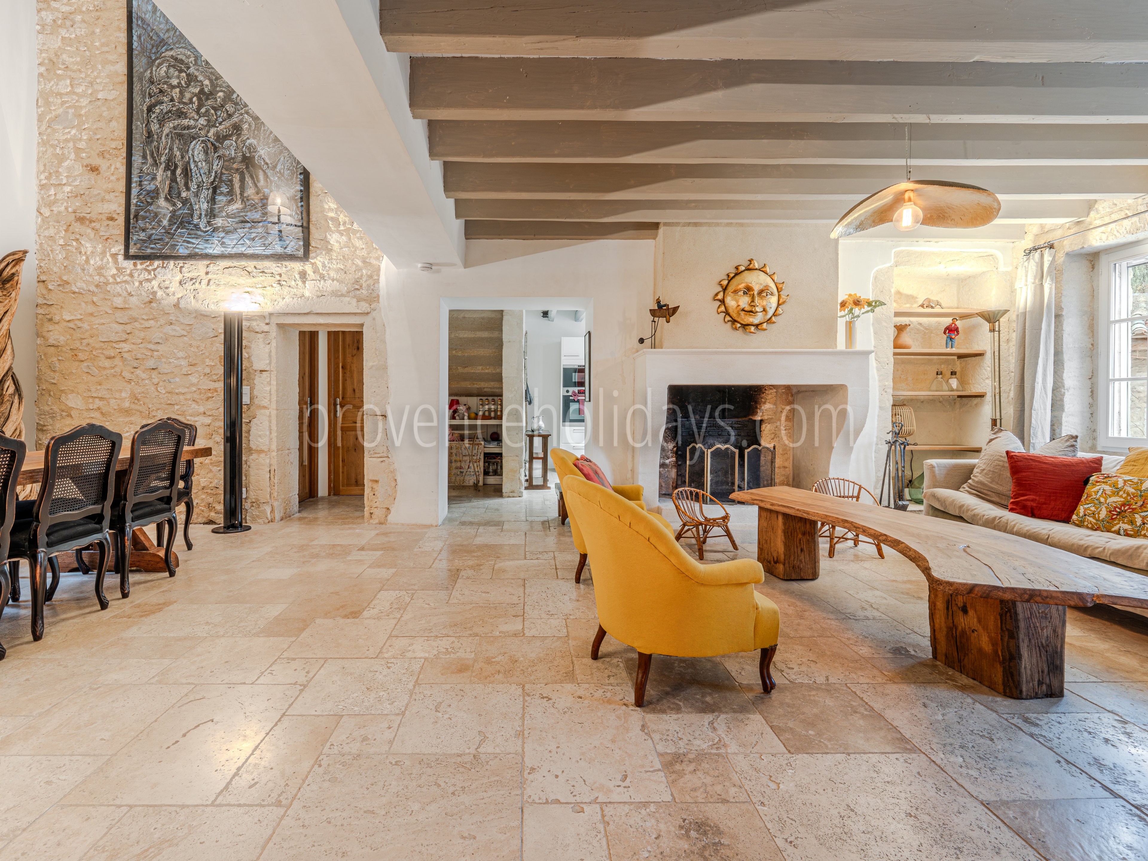 52 - Mas Vigueirat: Villa: Interior