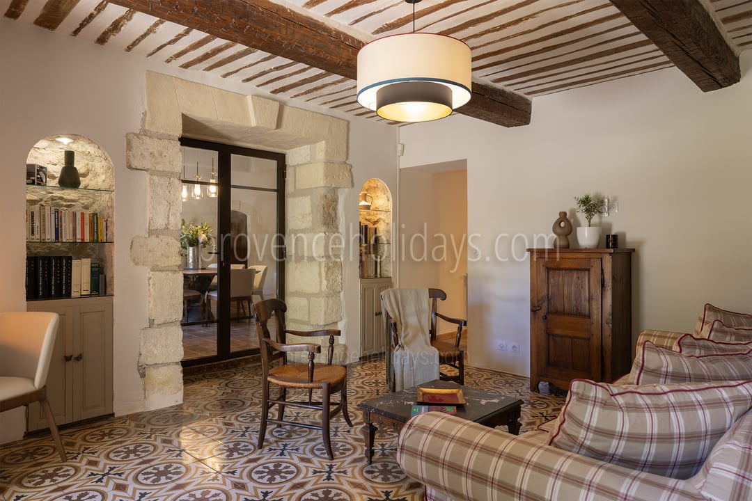 30 - Le Mas des Magnans: Villa: Interior