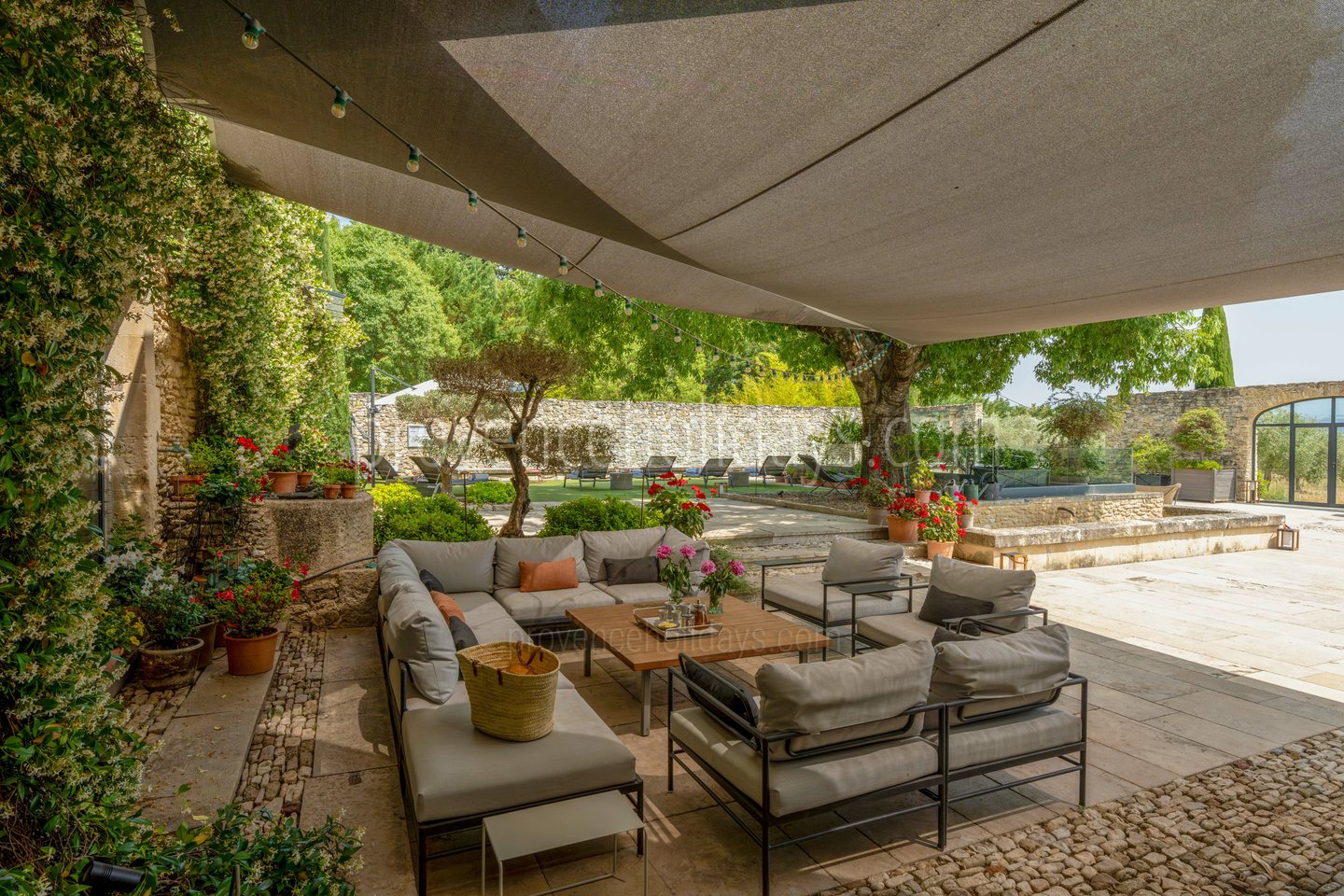 7 - Bastide de la Myrte: Villa: Exterior