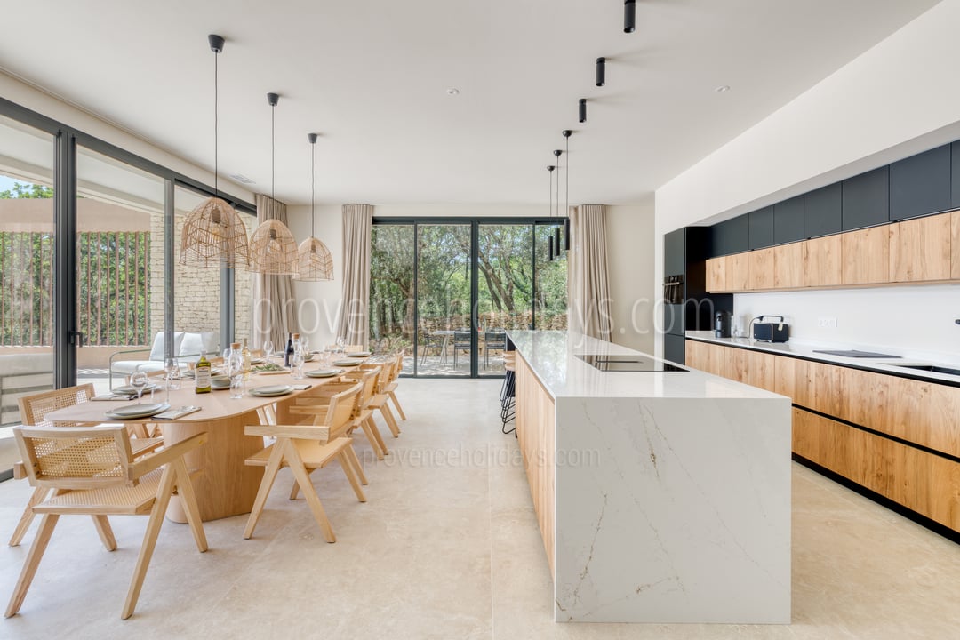 5 - Villa l\'Olivier Blanc: Villa: Interior
