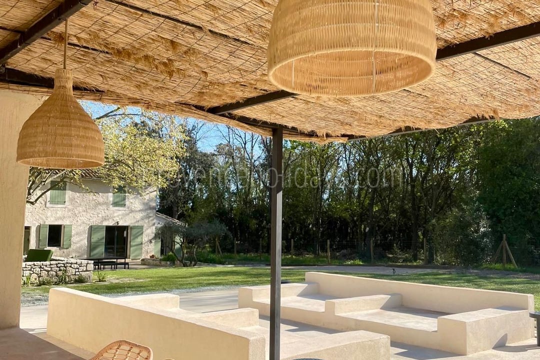 -2 - Domaine du Grand Platane: Villa: Exterior