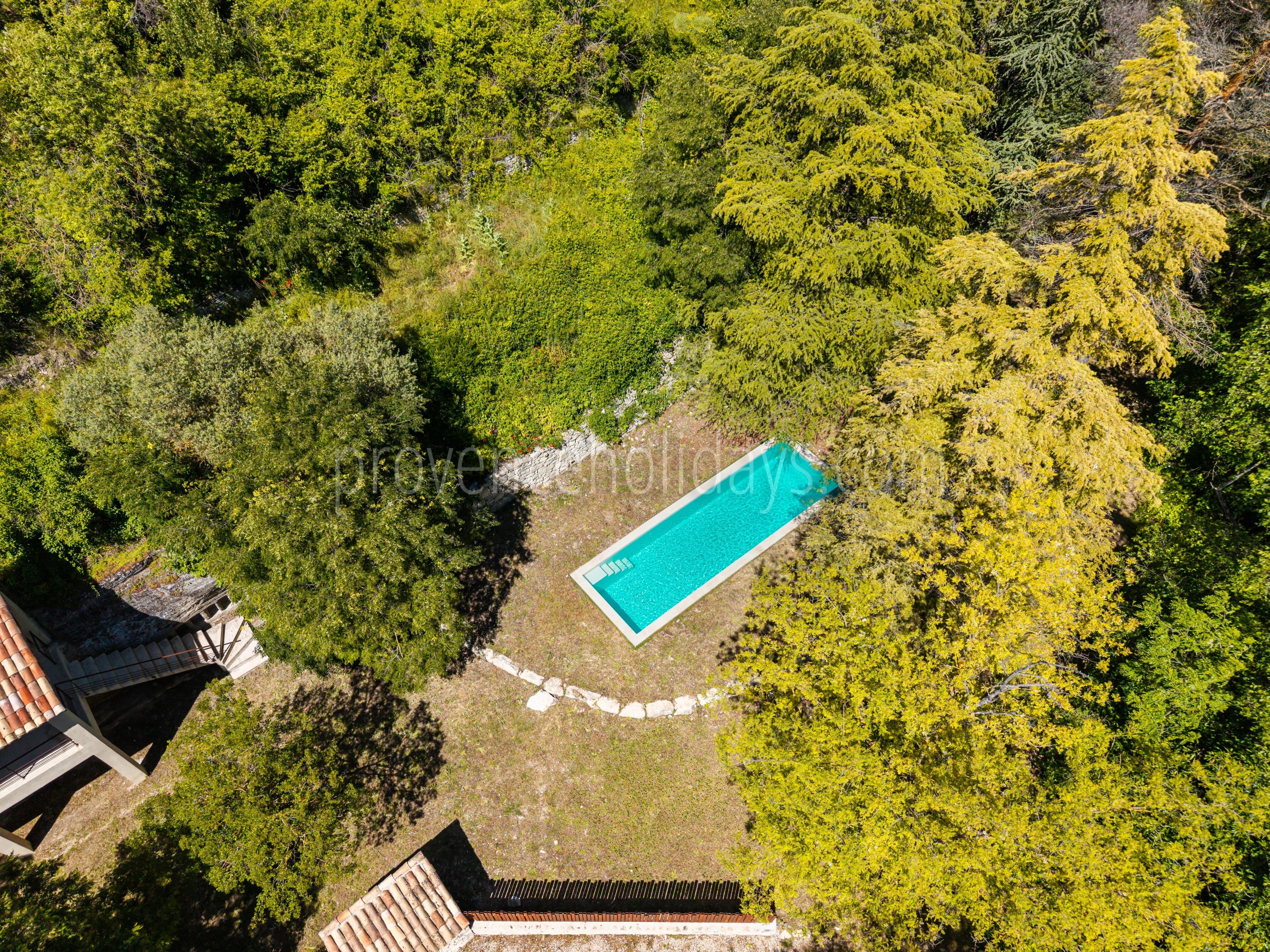2 - Characterful house in Bonnieux: Villa: Pool