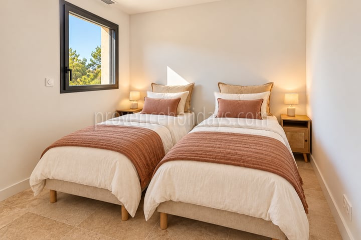 11 - Maison contemporaine à Ménerbes: Villa: Bedroom