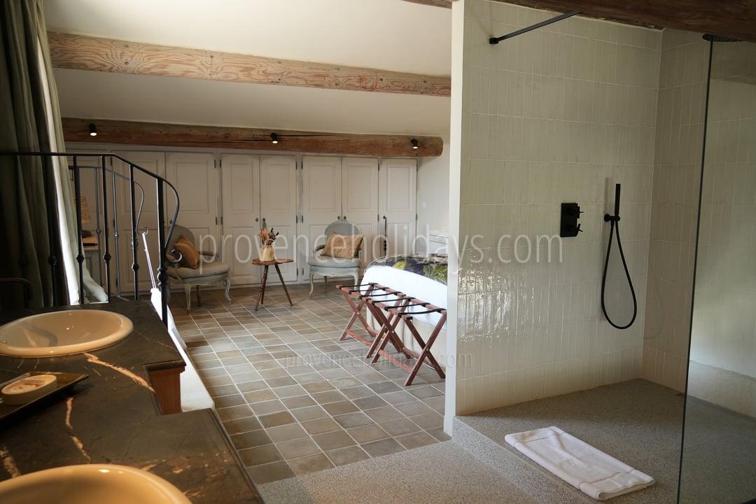 49 - Domaine du Grand Chêne: Villa: Bedroom