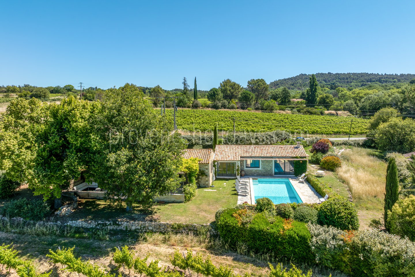 35 - L’Aube Provençale: Villa: Exterior