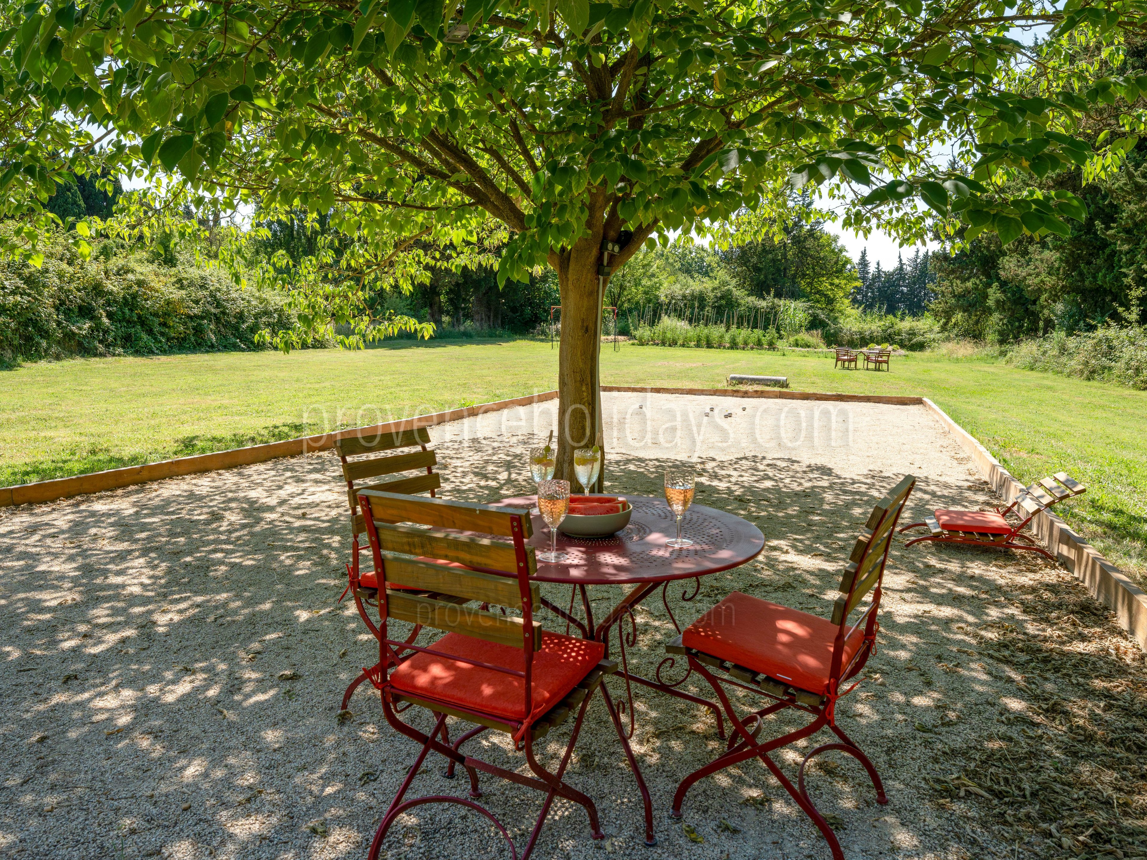 16 - Villa Romarin: Villa: Exterior