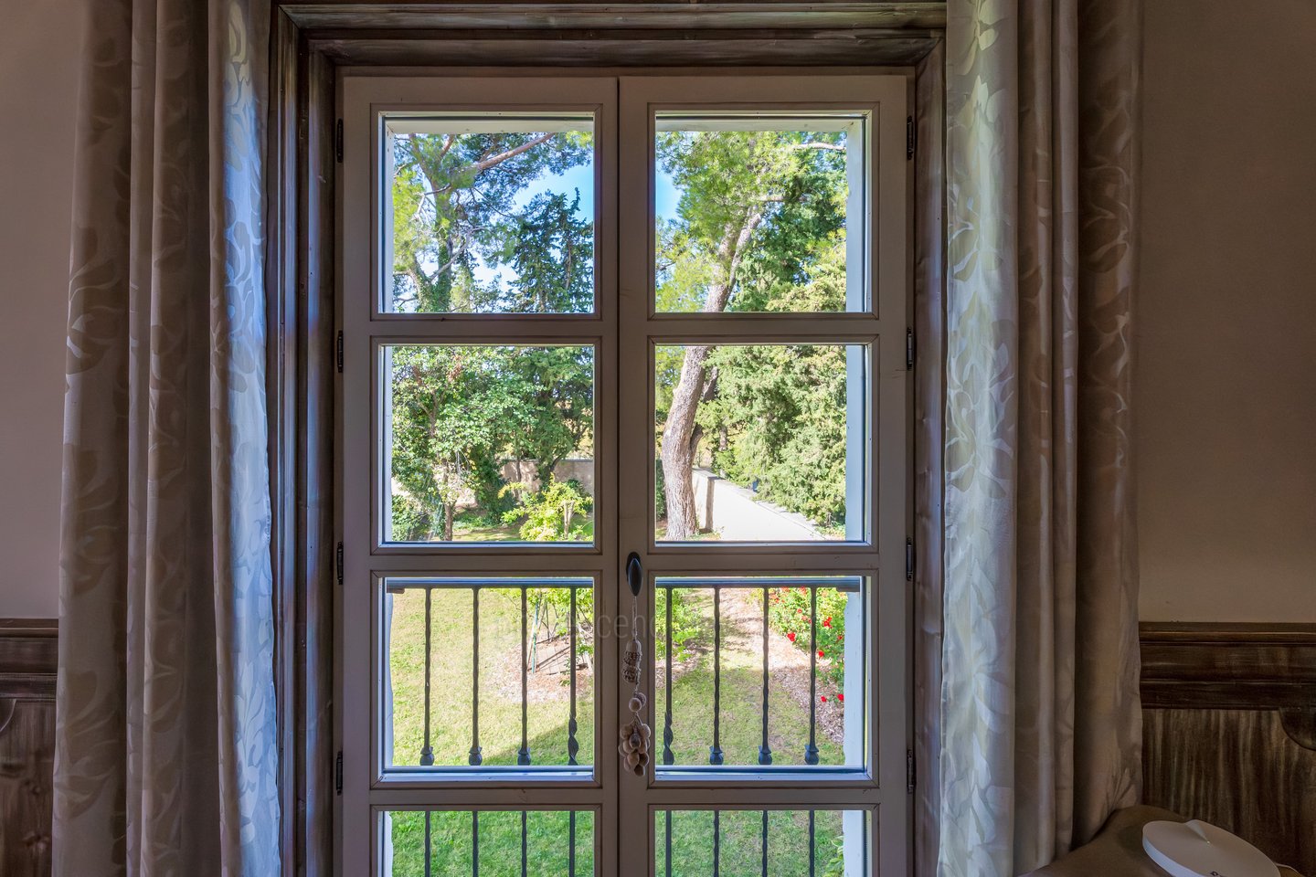 36 - Bastide Saint-Pierre: Villa: Interior