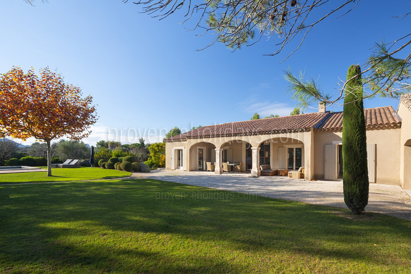 5 - Mas des Aupiho: Villa: Exterior