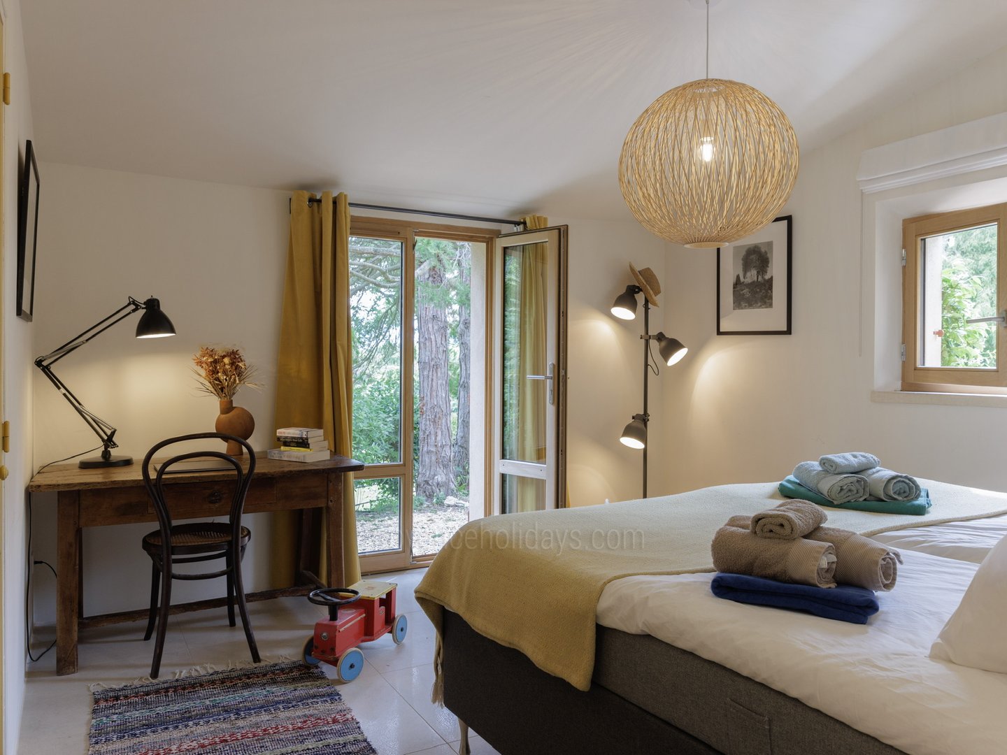 61 - Mas des Sources: Villa: Bedroom