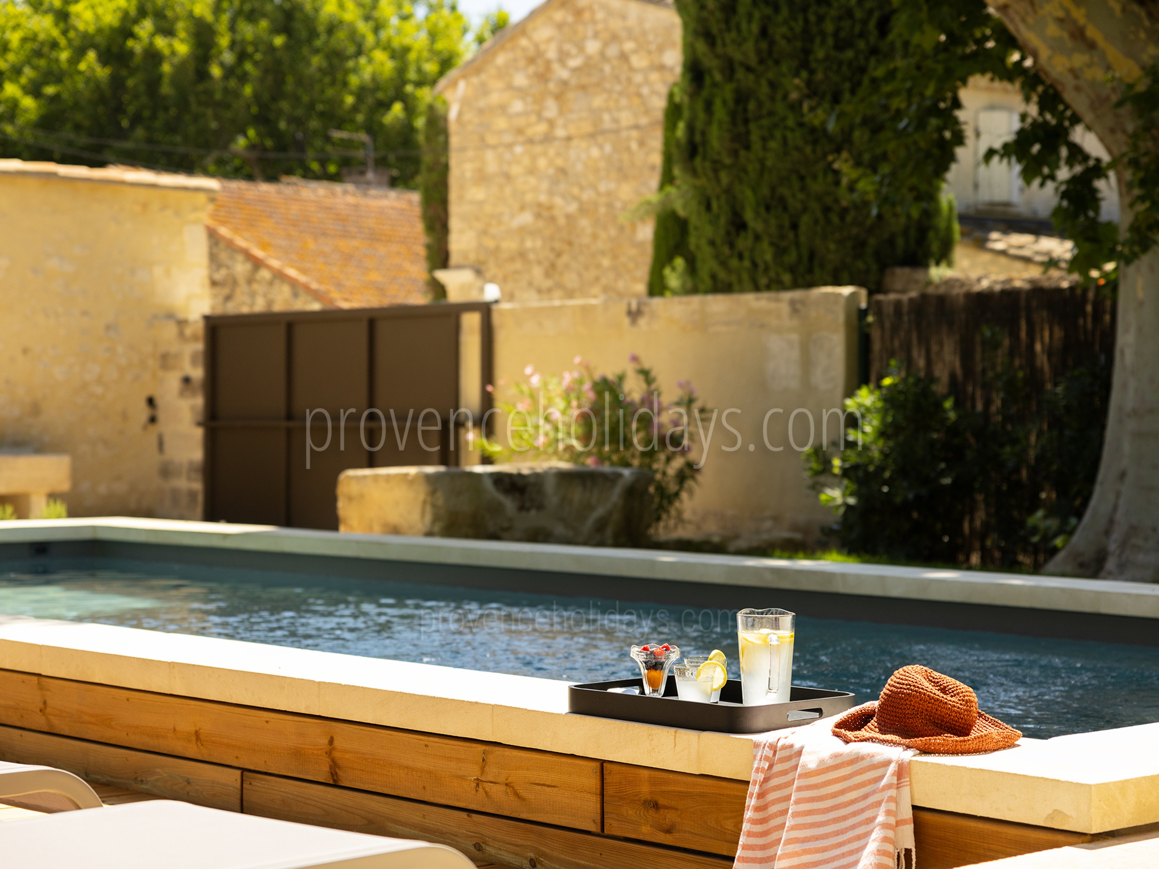 Vacation Rental in the Alpilles - Maison de la Chapelle