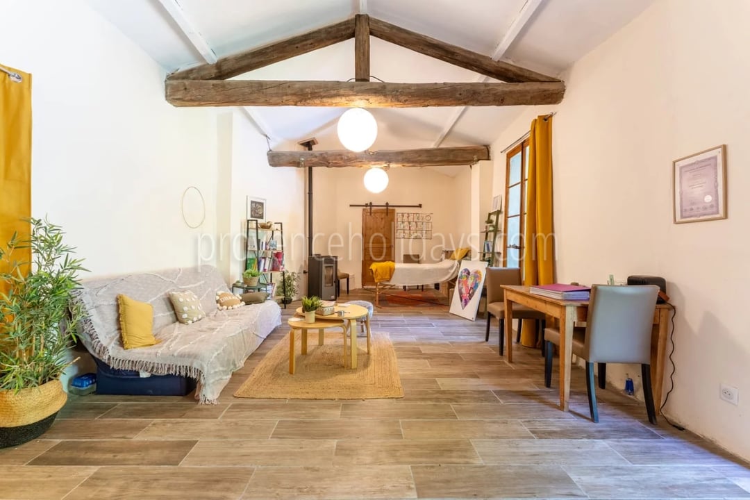 17 - Stone bastide in Ansouis: Villa: Interior
