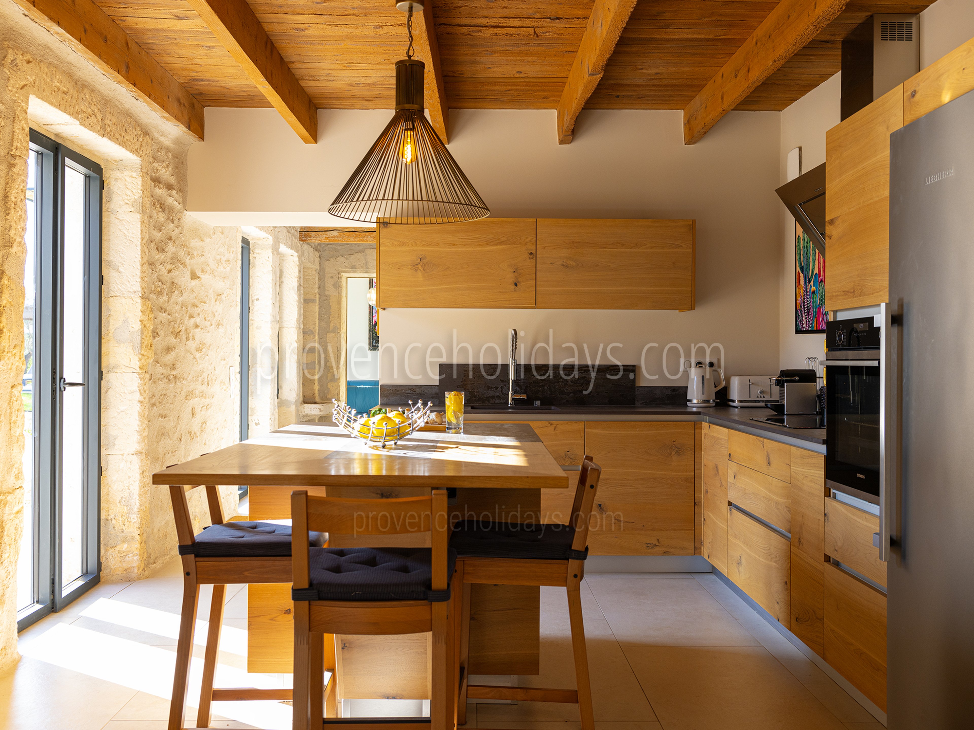 24 - Mas Leonie: Villa: Interior