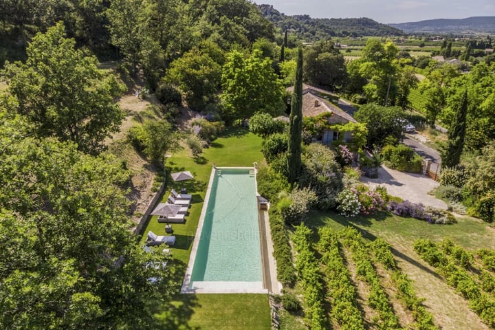 Villa de vacances à Ménerbes, Le Luberon