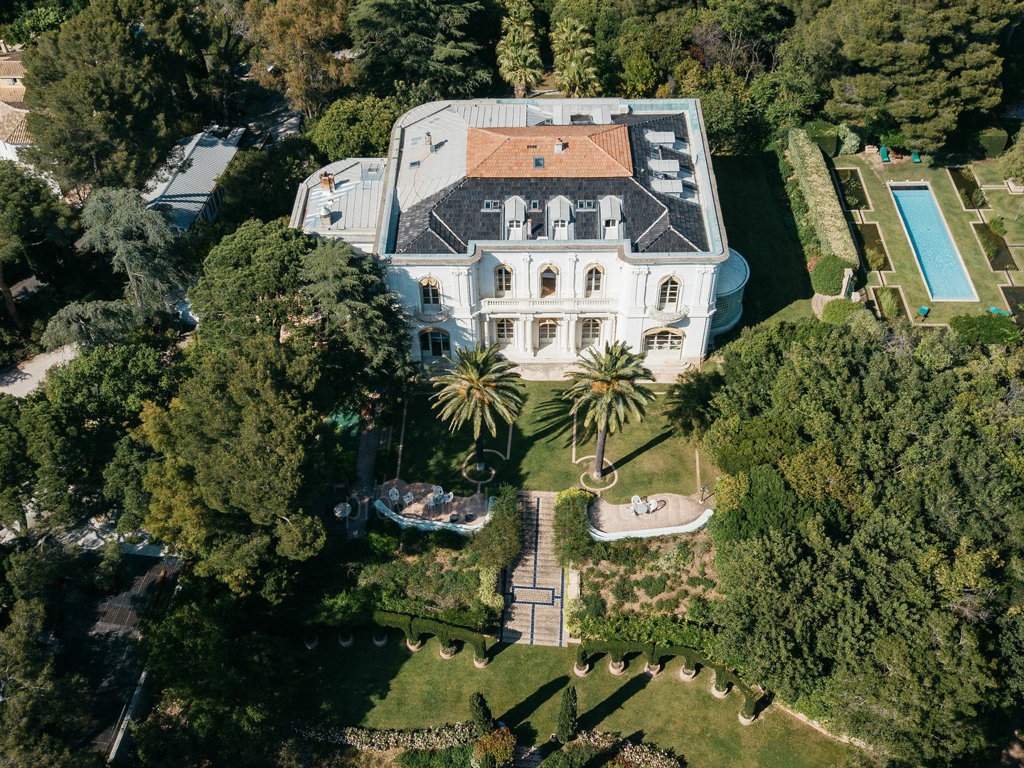 5 - Le Domaine du Côte: Villa: Exterior