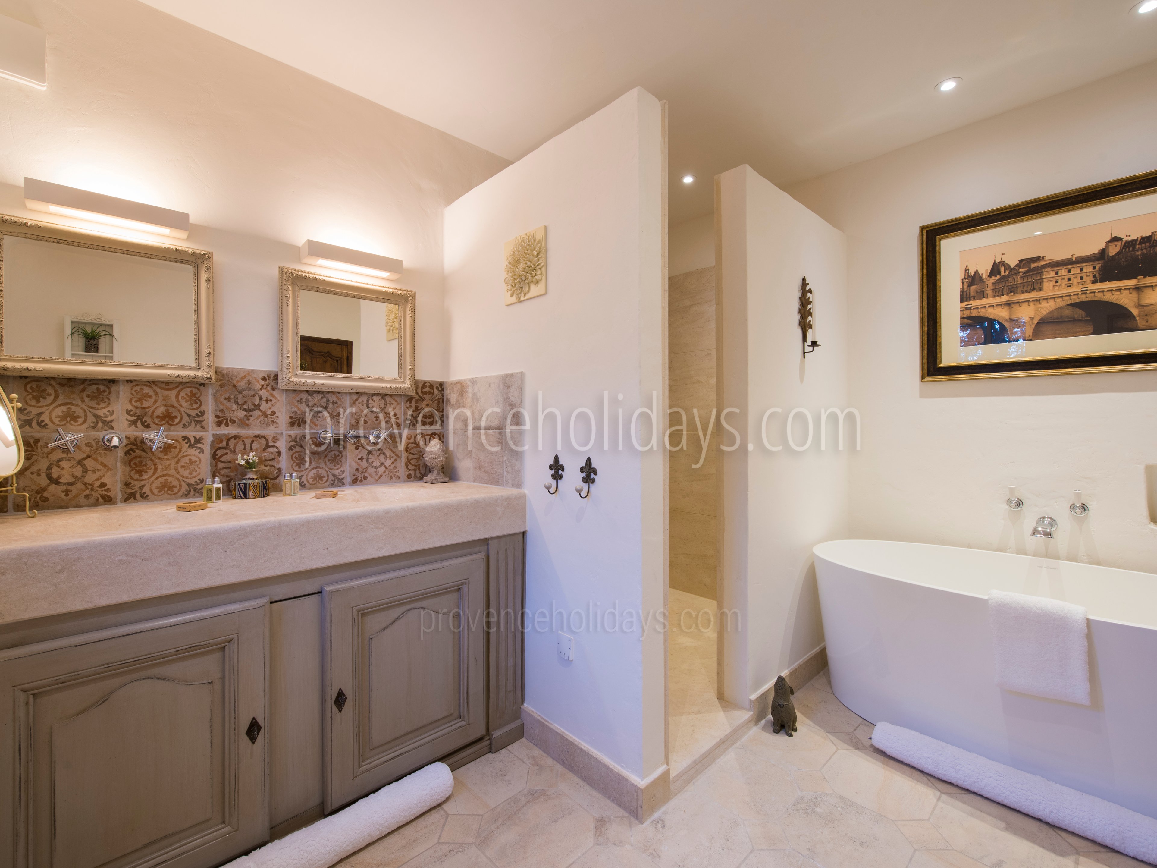39 - Mas Bonius: Villa: Bathroom