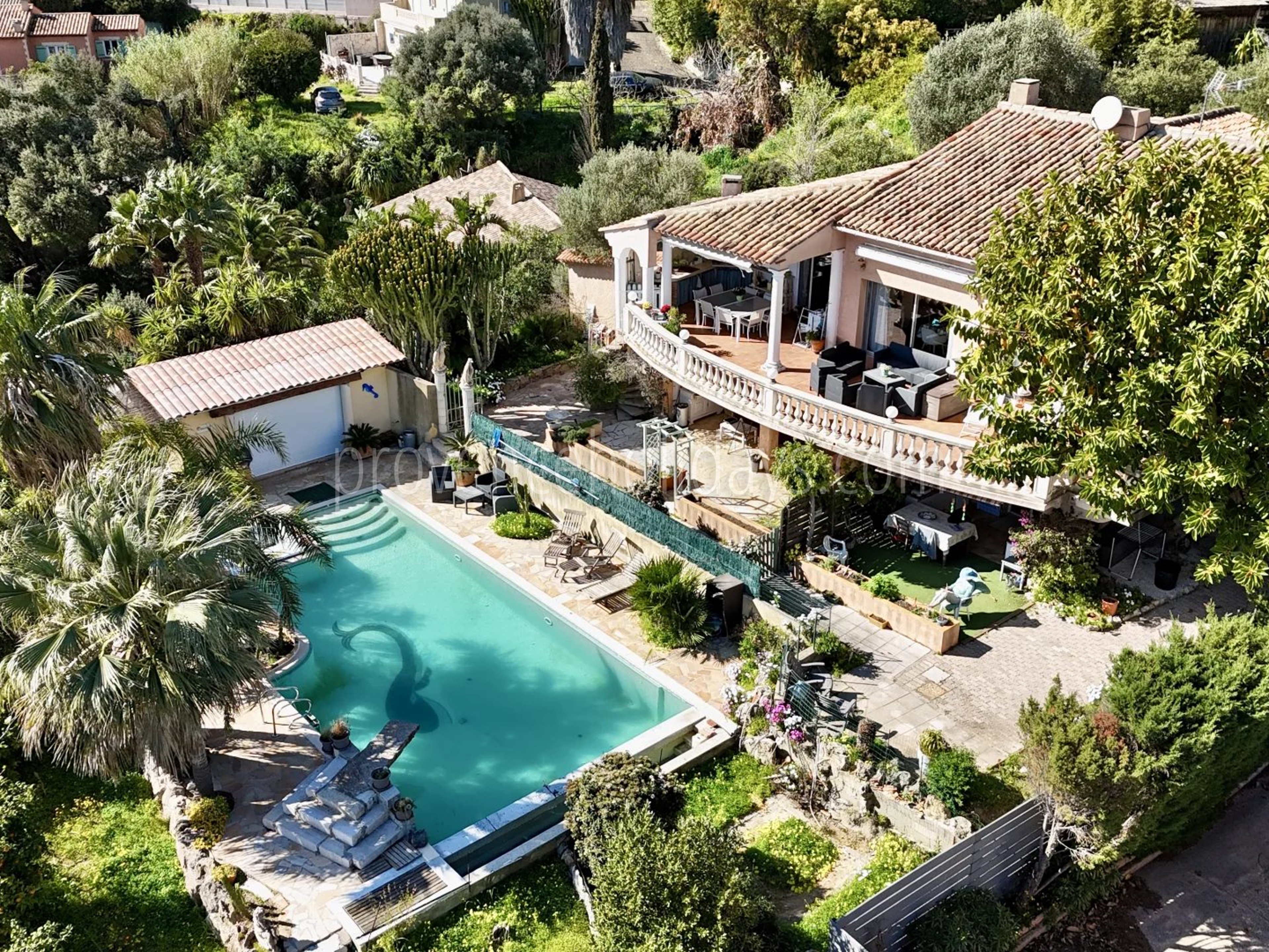 3 - Character house in Cavalaire-sur-Mer: Villa: Pool