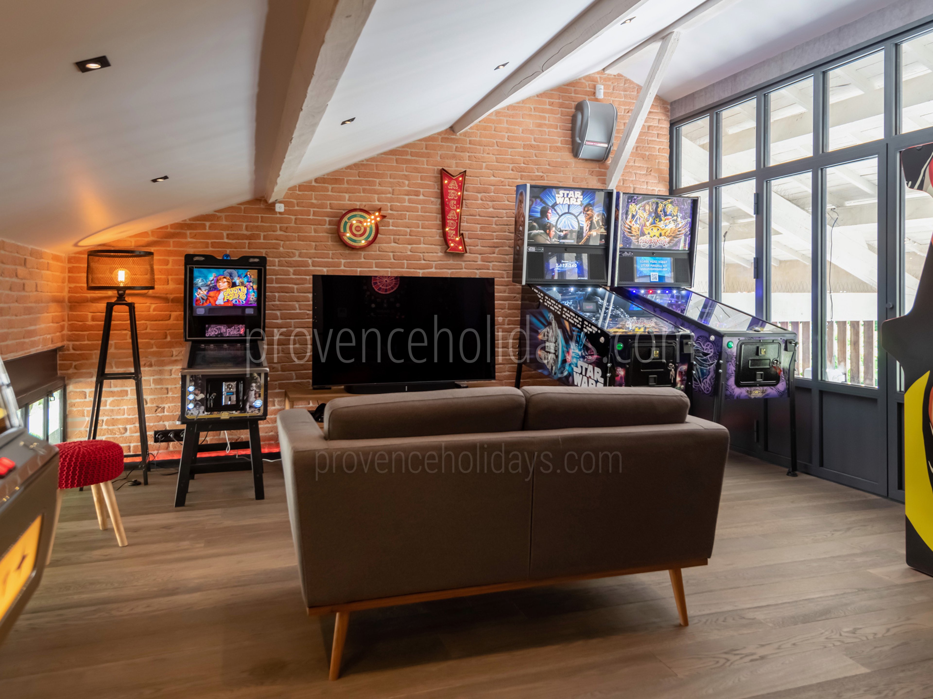 7 - Mas des Étoiles: Villa: Interior