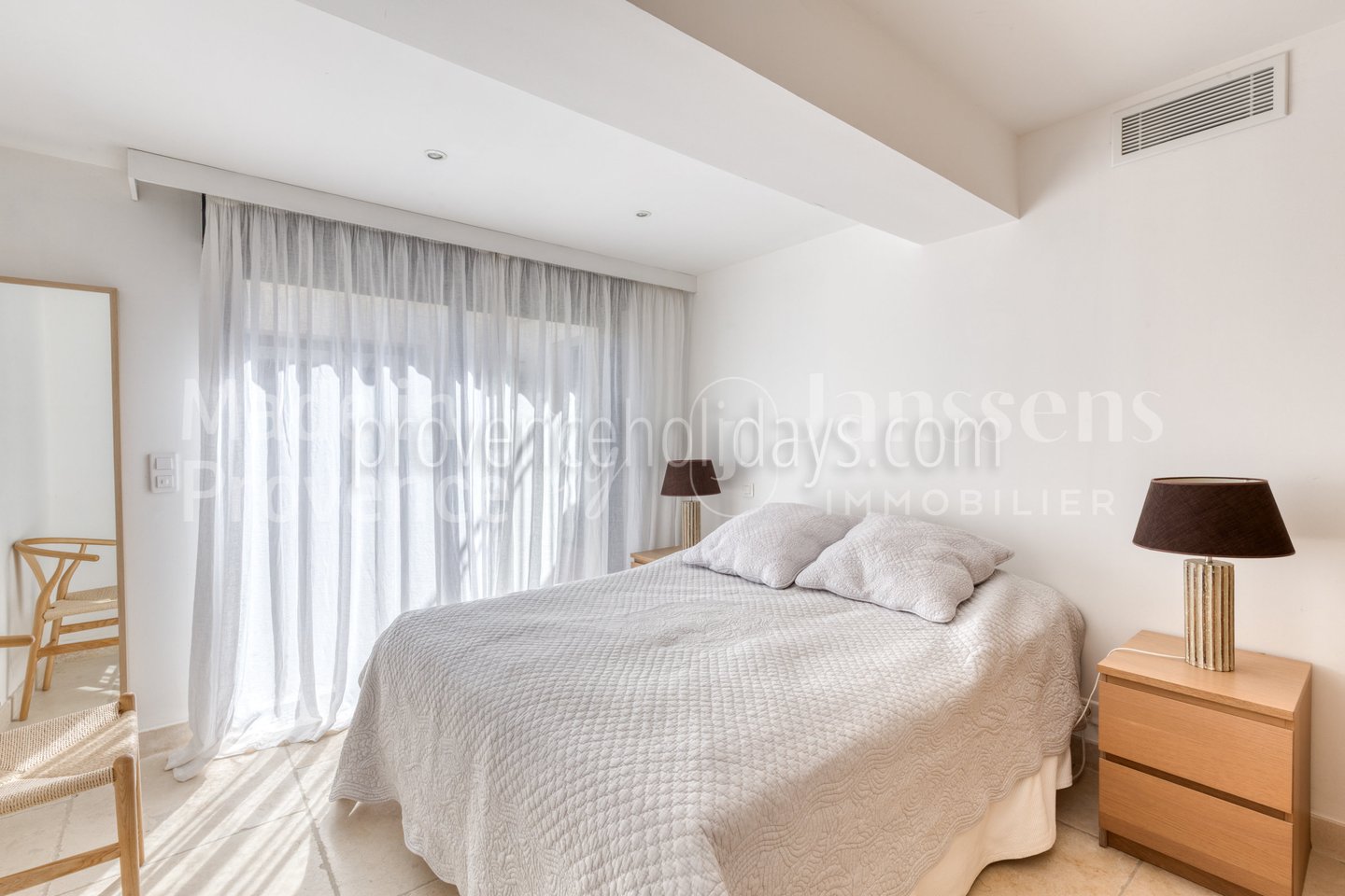 4 - Villa Pearl II: Villa: Bedroom