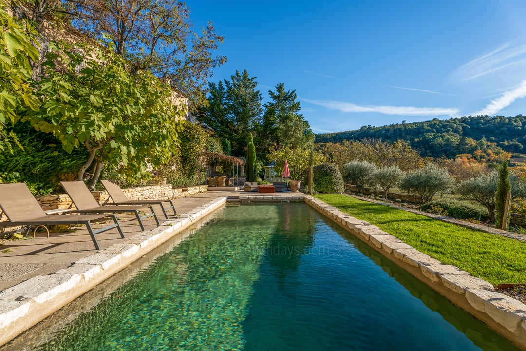 2 - 18e-eeuwse Bastide met uitzicht op de Luberon te koop - Bonnieux: Villa: Exterior