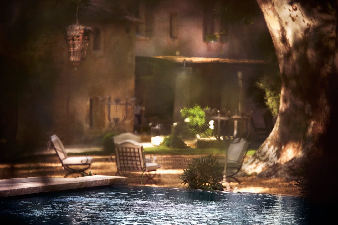 Refined Provençal Living in the Alpilles - Swimming Pool