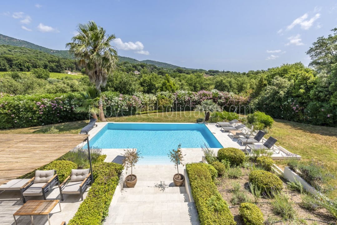 Air-conditioned villa in a private estate in Grimaud - Swimming Pool