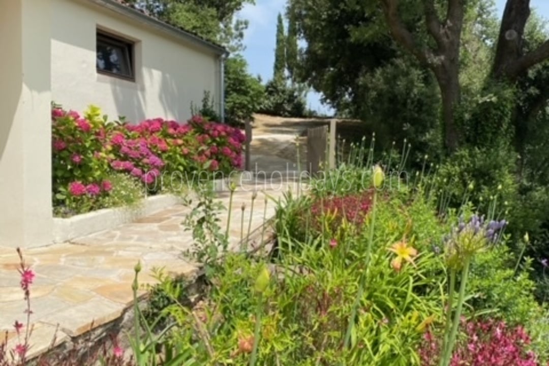46 - Villa Secrète : Villa: Exterior