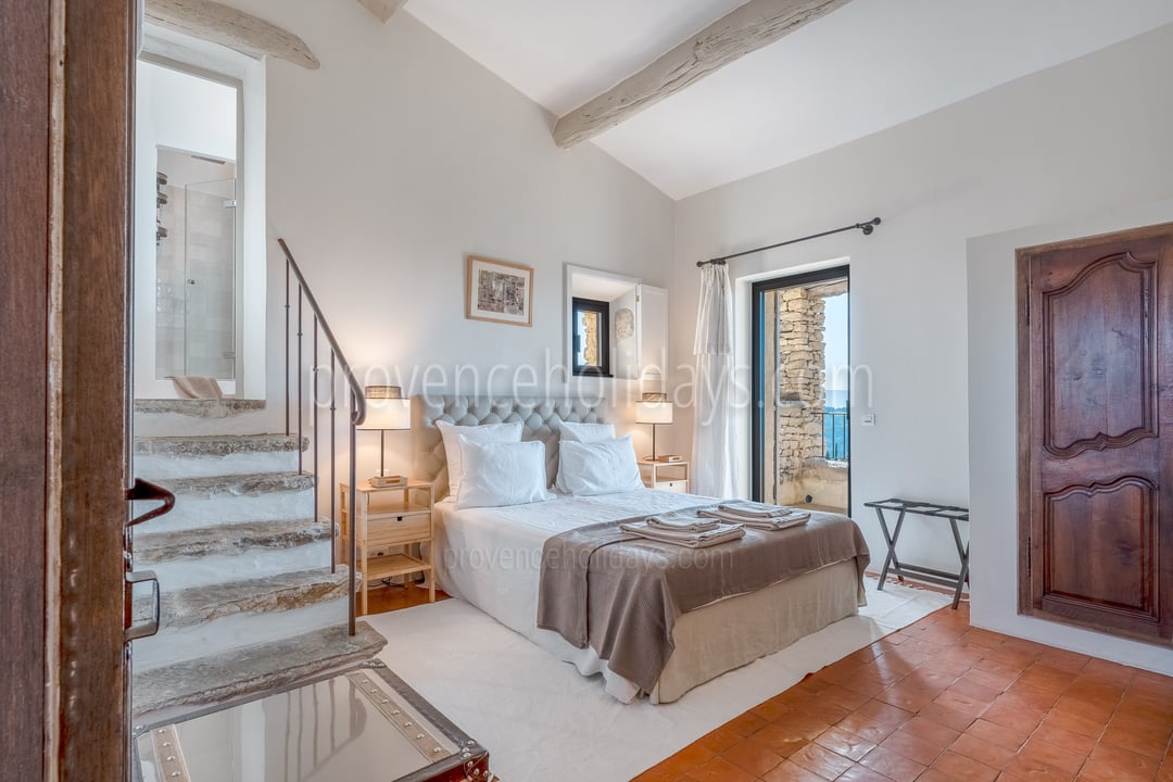 11 - L\'Amandière: Villa: Bedroom