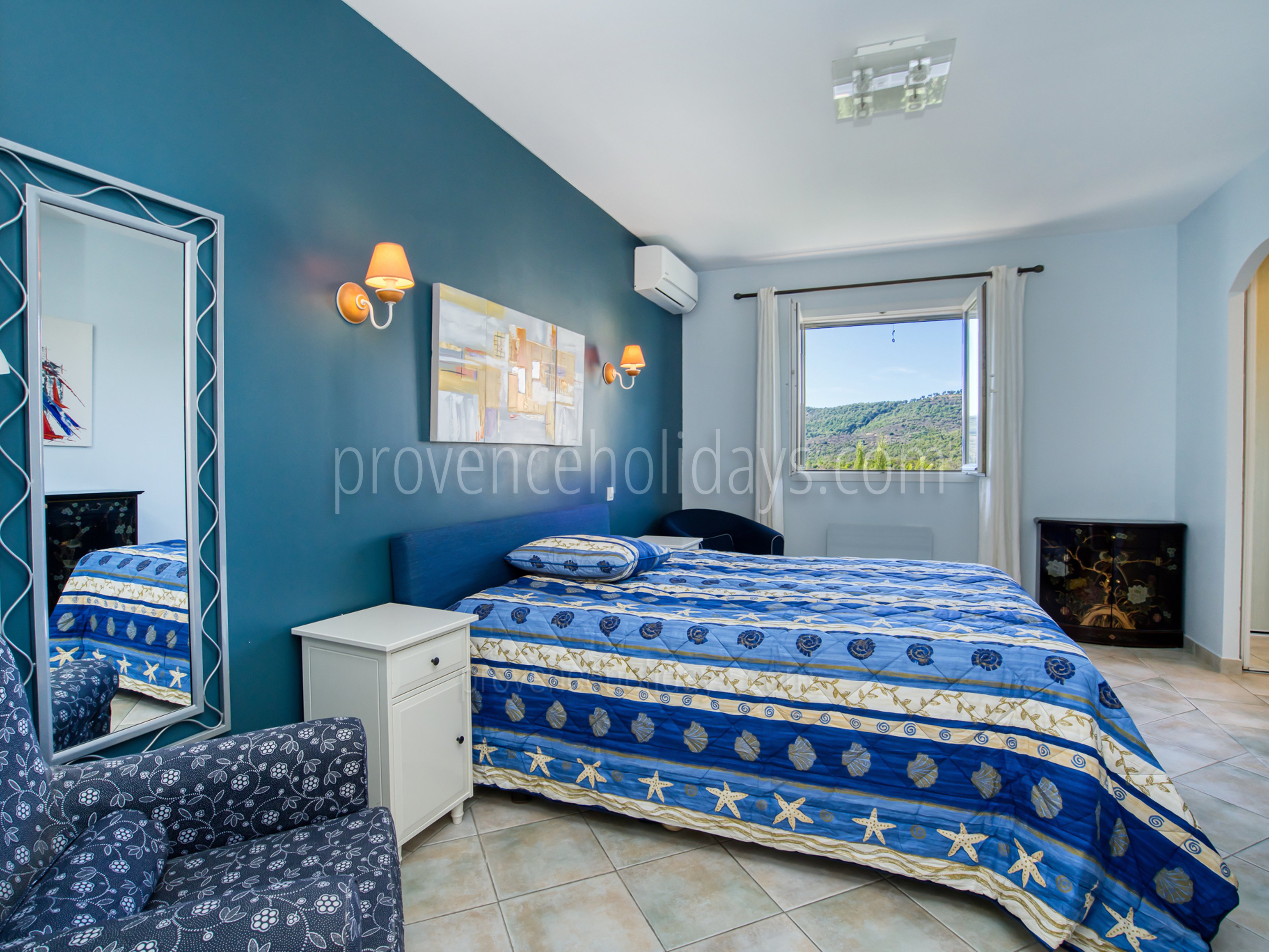 11 - Villa Alba: Villa: Bedroom