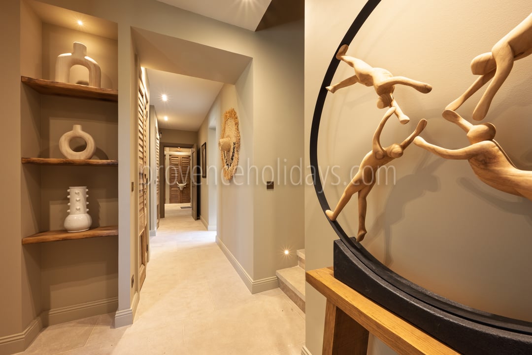 9 - Mas Althéa: Villa: Interior