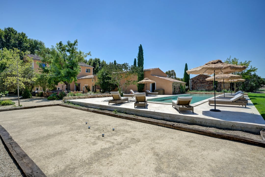 90 - Le Mas de Prestige: Villa: Exterior