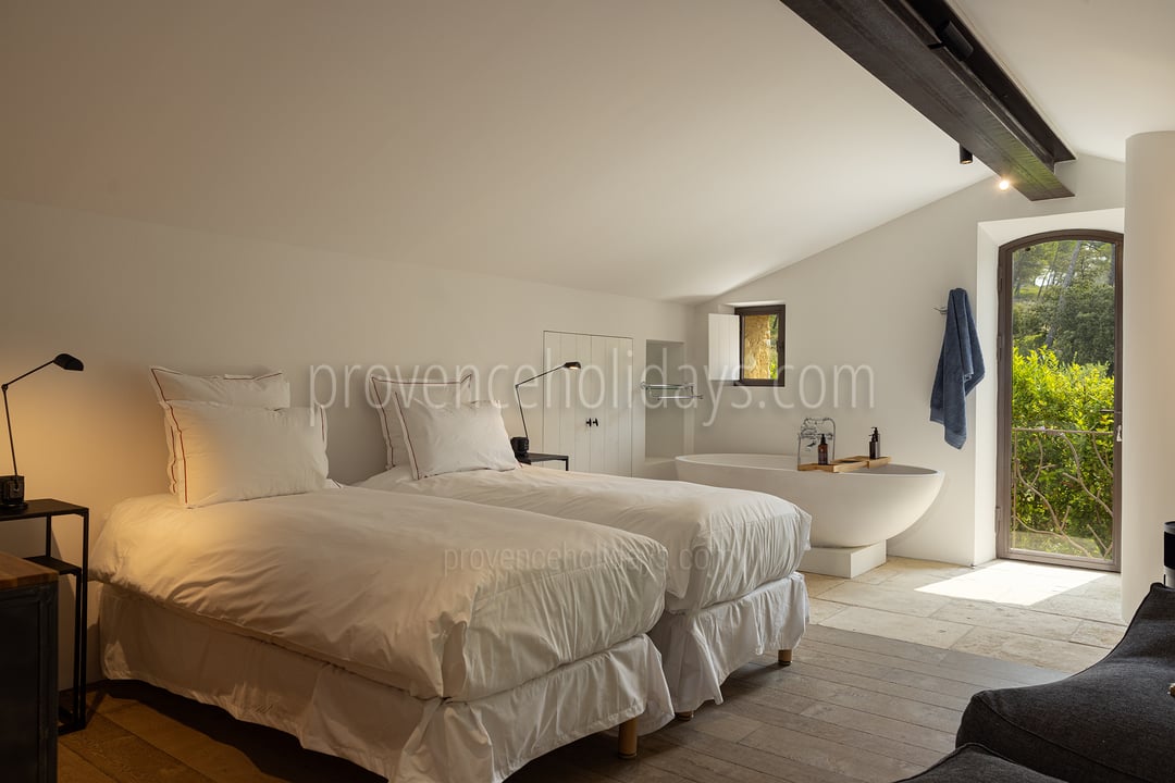 70 - Le Mas Secret: Villa: Bedroom