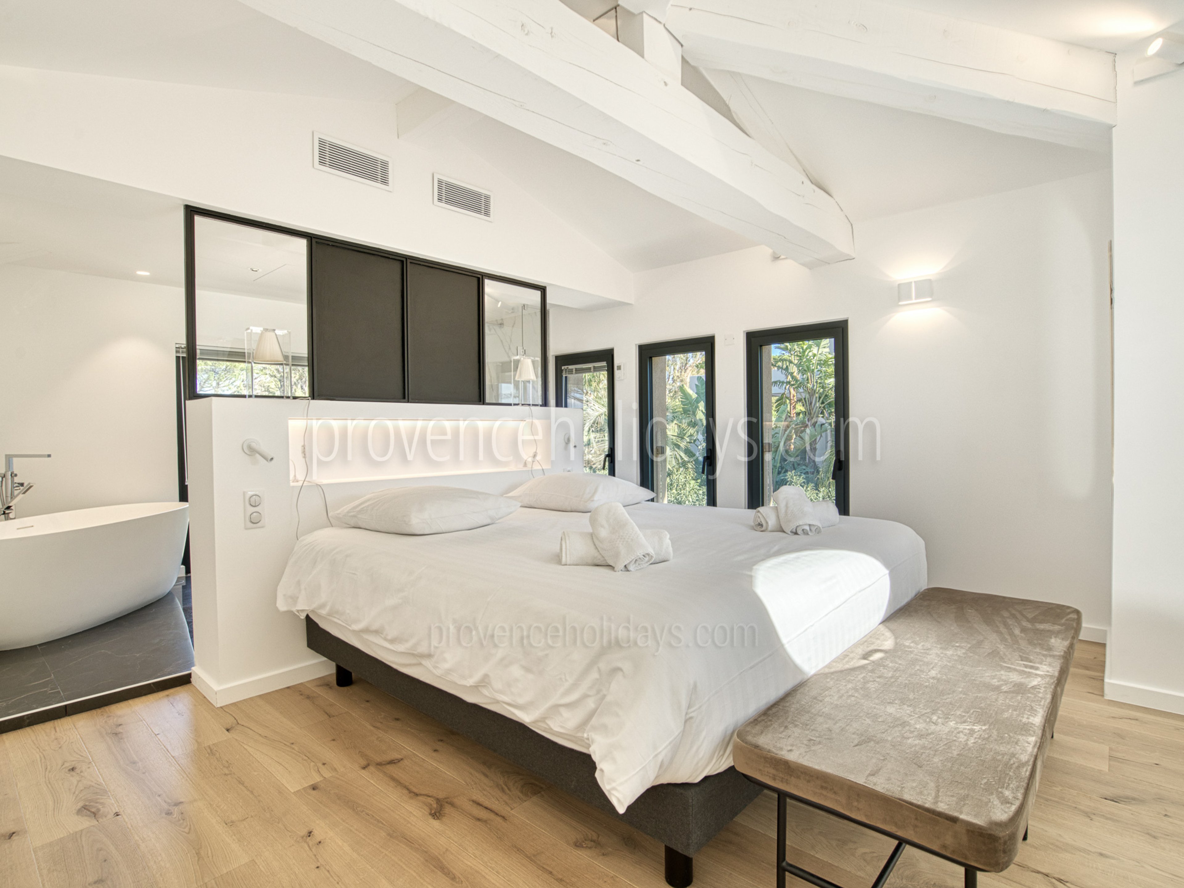 7 - Villa Neptune: Villa: Bedroom