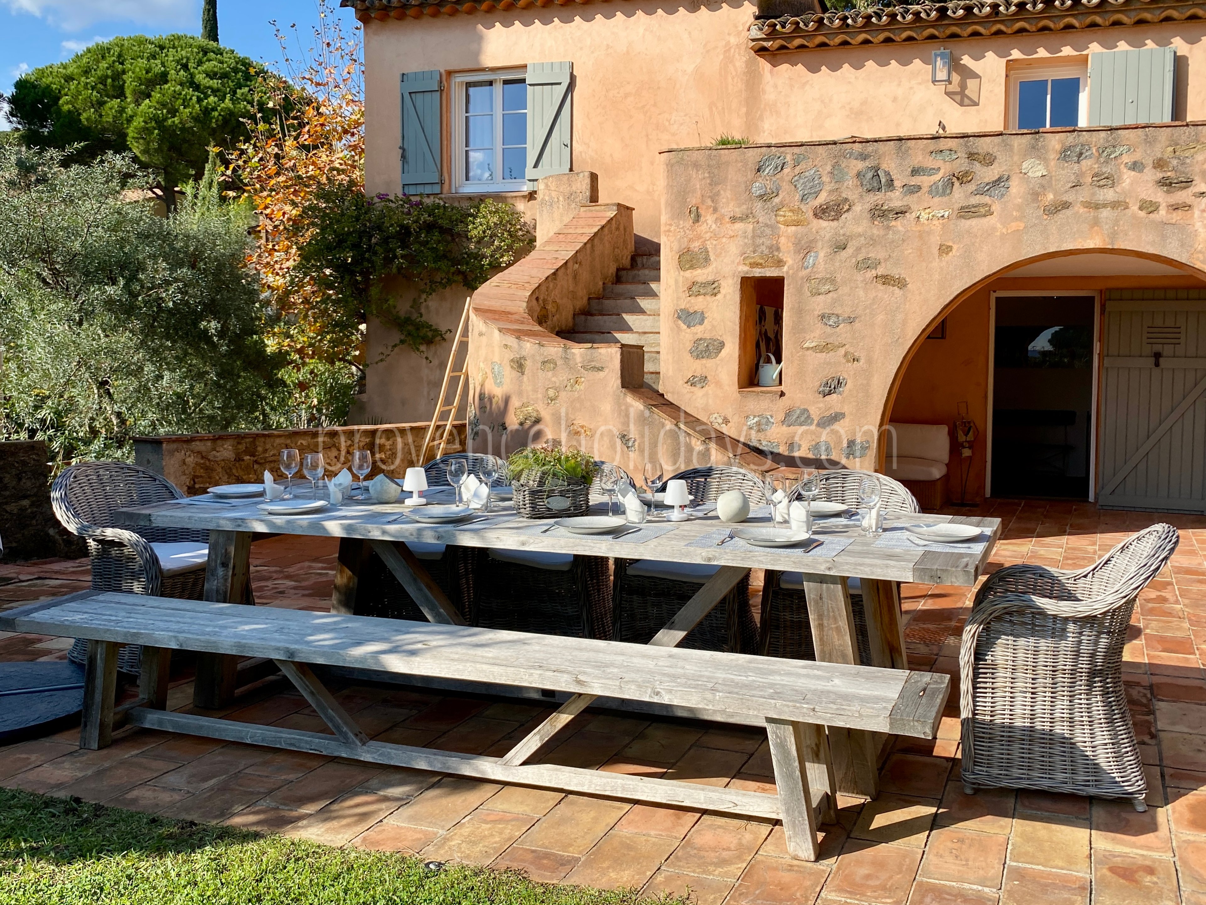 29 - Bastide Shalimar: Villa: Exterior