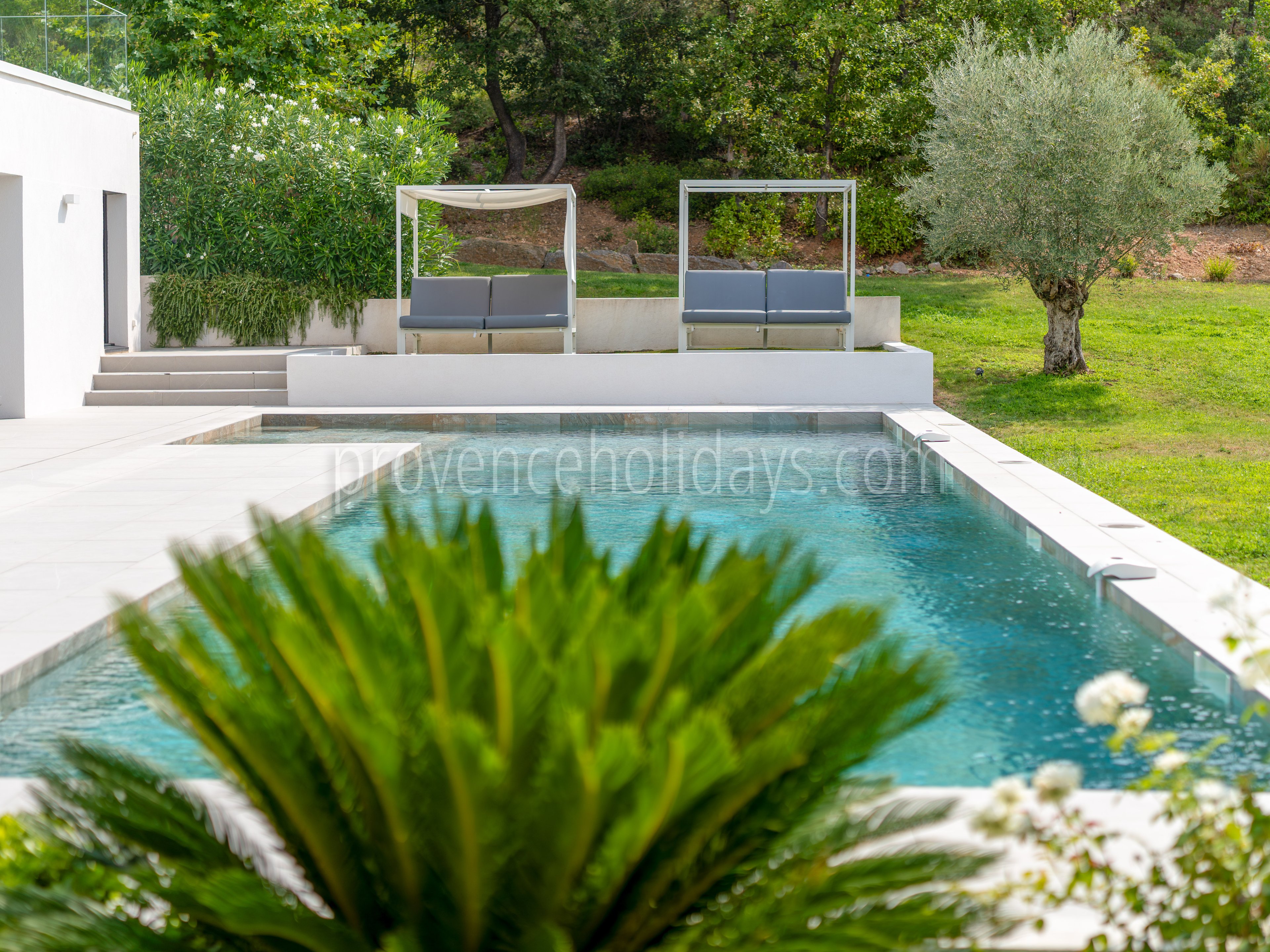 39 - Villa Calishia: Villa: Pool