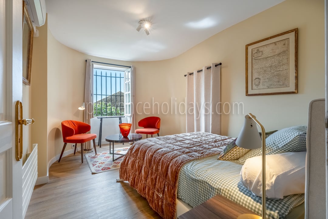 16 - Le Refuge du Prieuré: Villa: Bedroom
