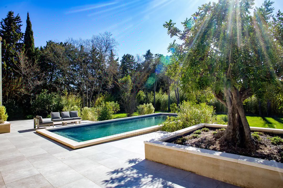 Luxury holiday rental just 1km from Maussane-les-Alpilles