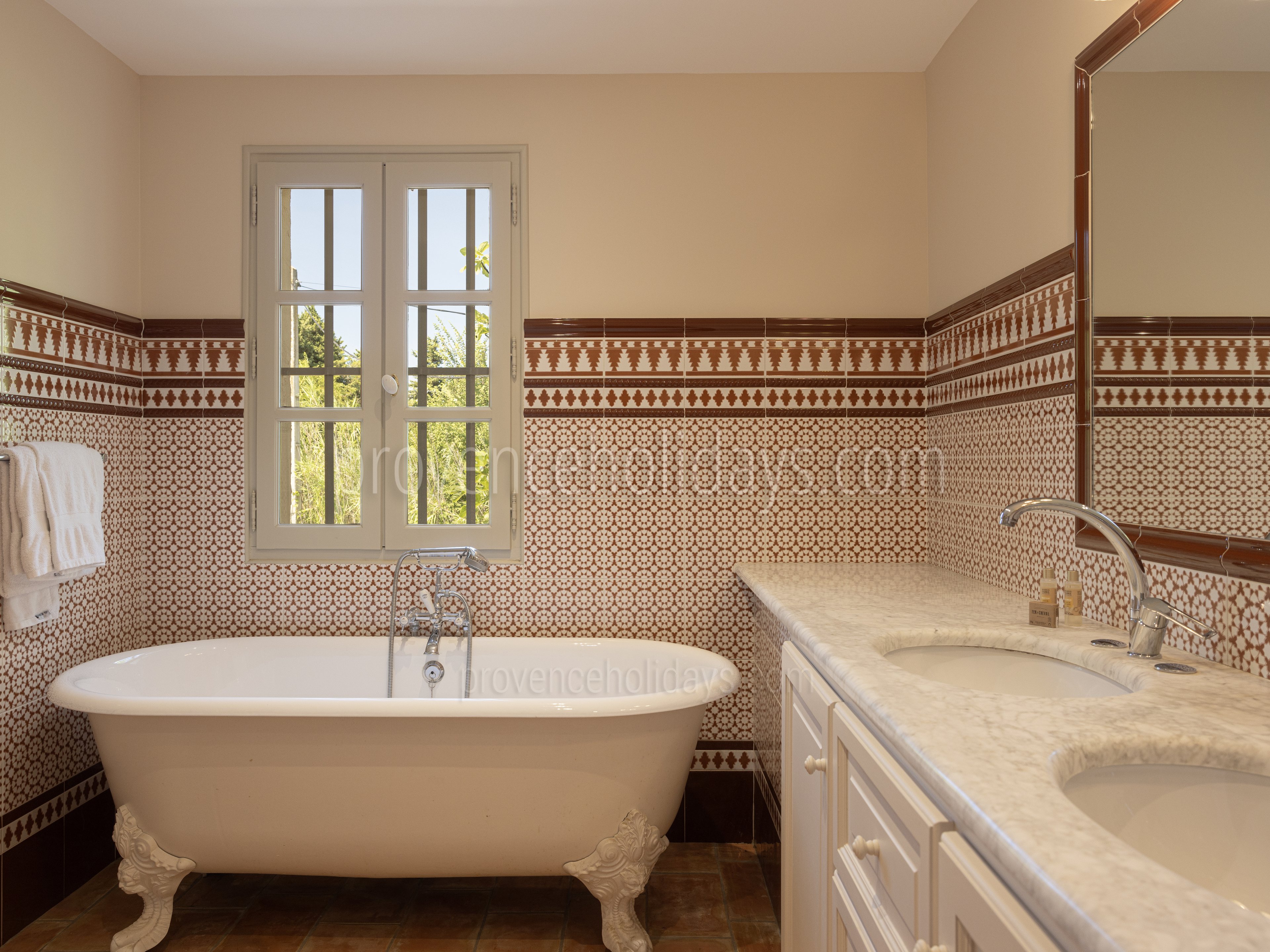 51 - Le Mas Seren: Villa: Bathroom