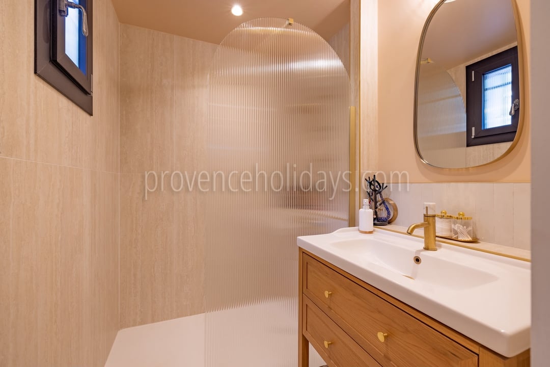 20 - Villa Atome: Villa: Bathroom
