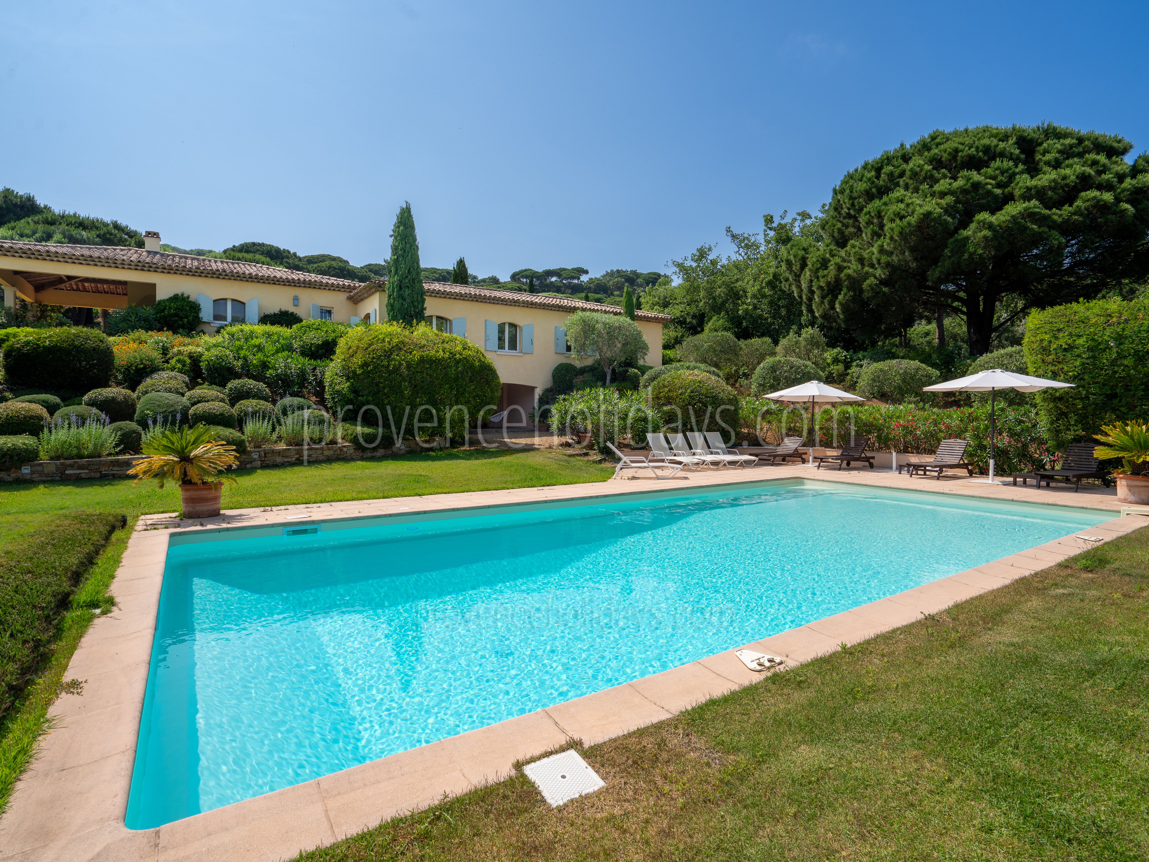 8 - Villa Serena: Villa: Pool