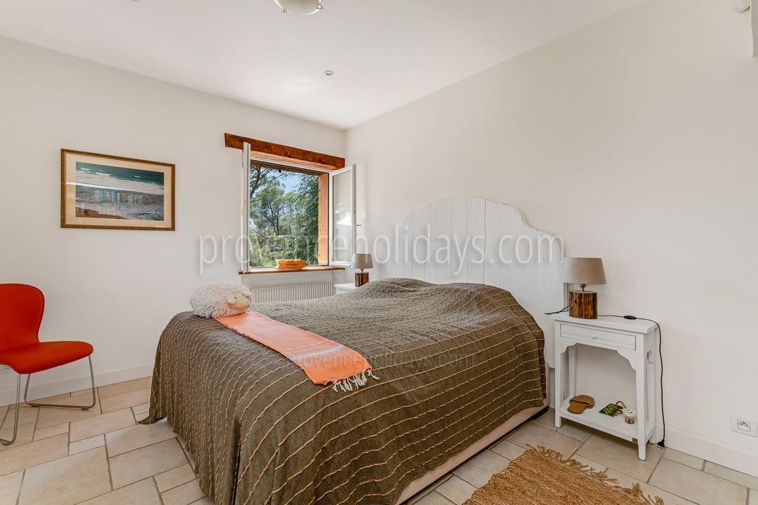 15 - Bastide des Figuiers: Villa: Bedroom