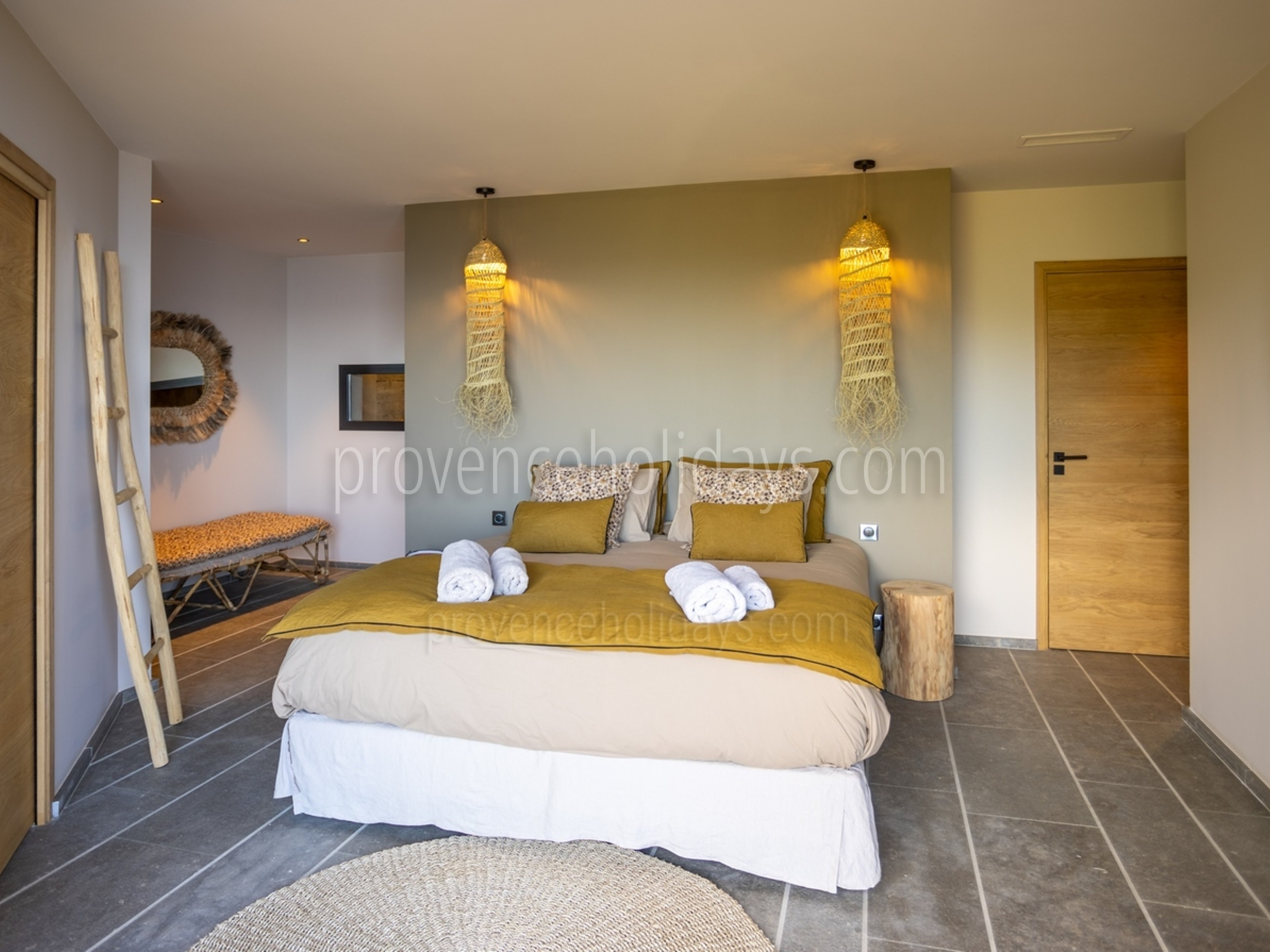 7 - Villa Des Sables: Villa: Bedroom