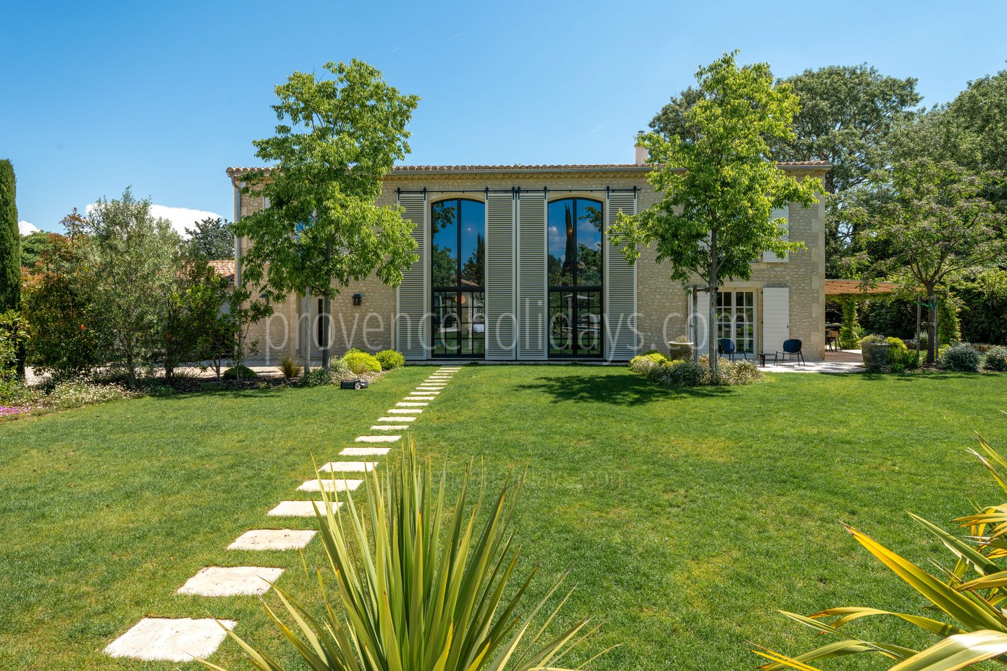 21 - Mas Élégance: Villa: Exterior